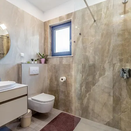 Meraviglia With Private Pool Vila *