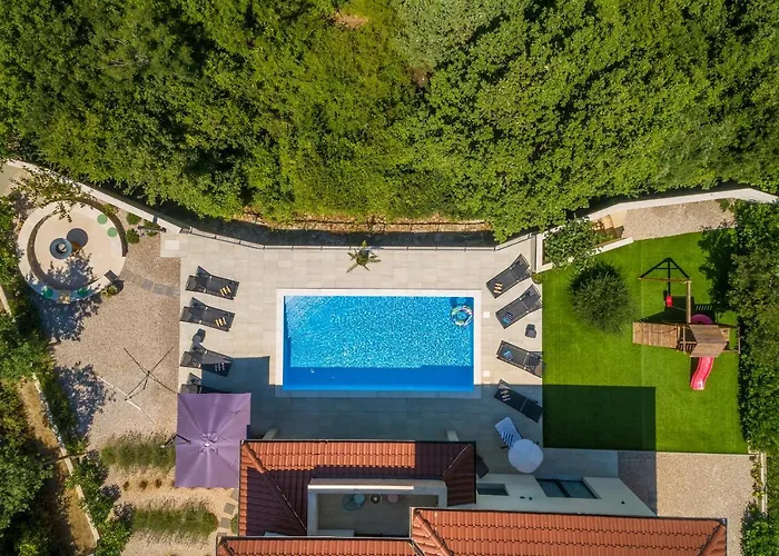 Meraviglia With Private Pool *