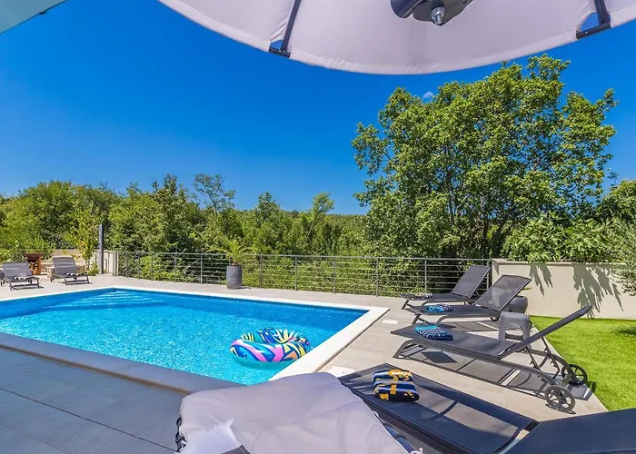 Willa Meraviglia With Private Pool Kornić